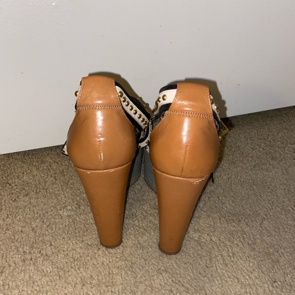 Jessica Simpson Wedges - Picture 4 of 5